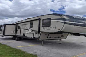 Used 2021 Forest River Rockwood Signature 8299SB Fifth Wheel