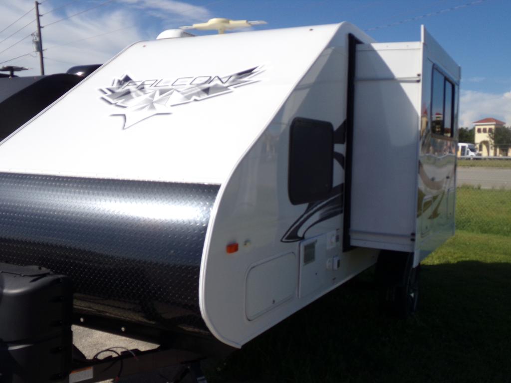 New 2018 Travel Lite Falcon F21RB Travel Trailers